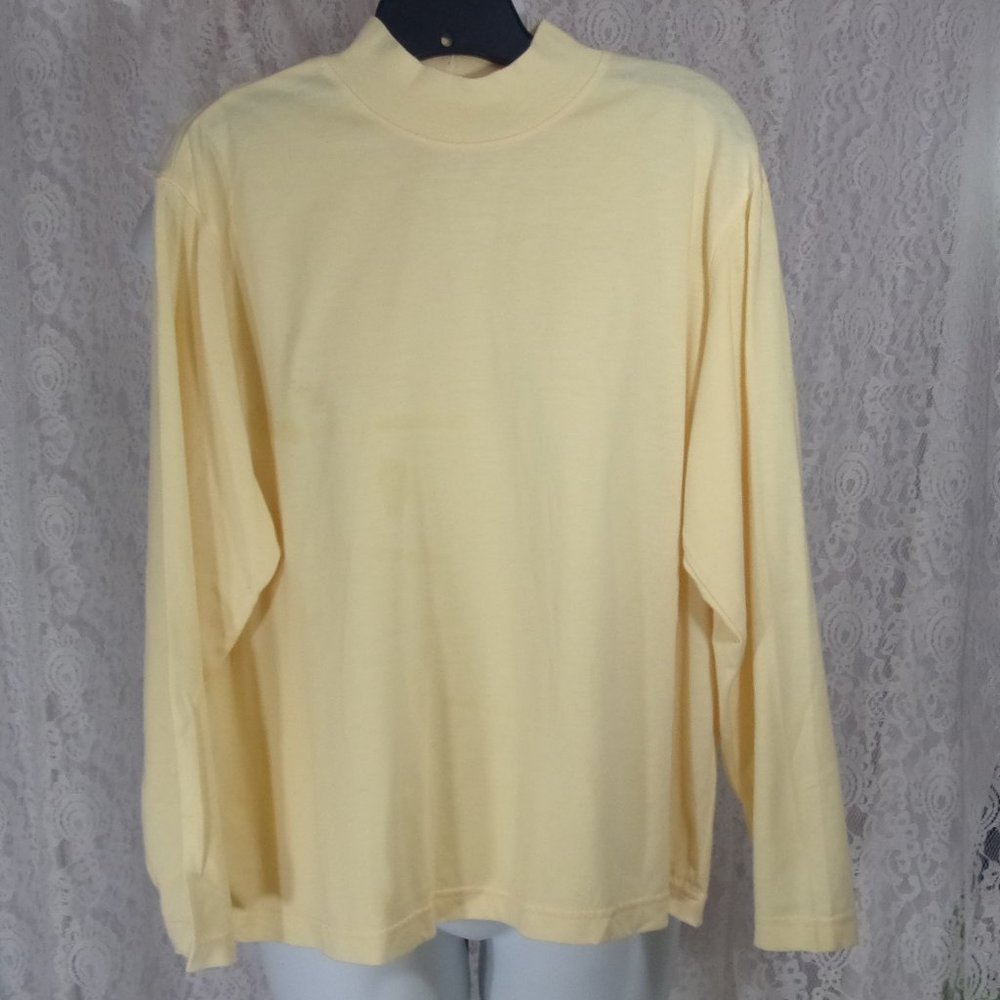 Carolina Colours Pale Yellow Mock neck Top NWOT